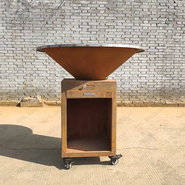 <h3>Corten Steel BBQ grill for party</h3>
